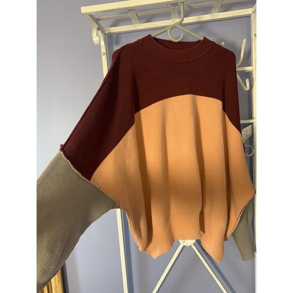 Oversize md Free People Red and Orange Colorblock Pullover Sweater - Picture 2 of 12